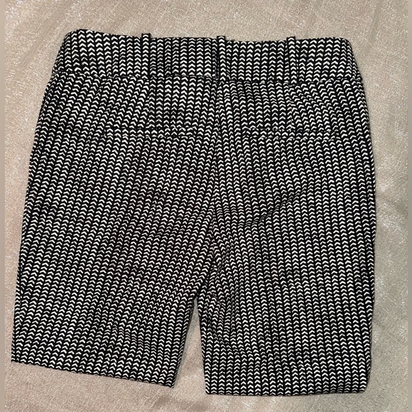Ann Taylor Loft Petite Marisa  Black/White Cropped Pants Size 00P - Picture 5 of 5